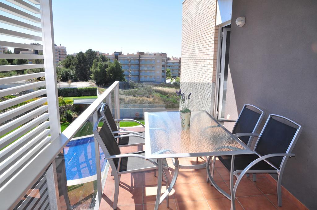 Paradise Village Litoral Costa Dorada Σαλού Δωμάτιο φωτογραφία