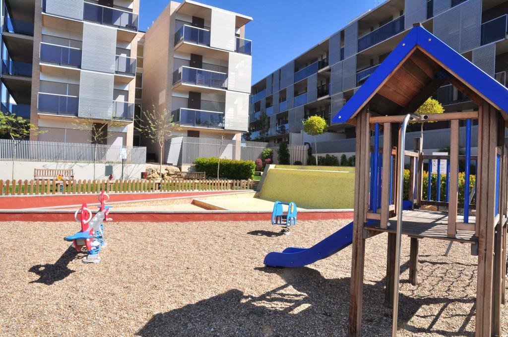 Paradise Village Litoral Costa Dorada Σαλού Δωμάτιο φωτογραφία