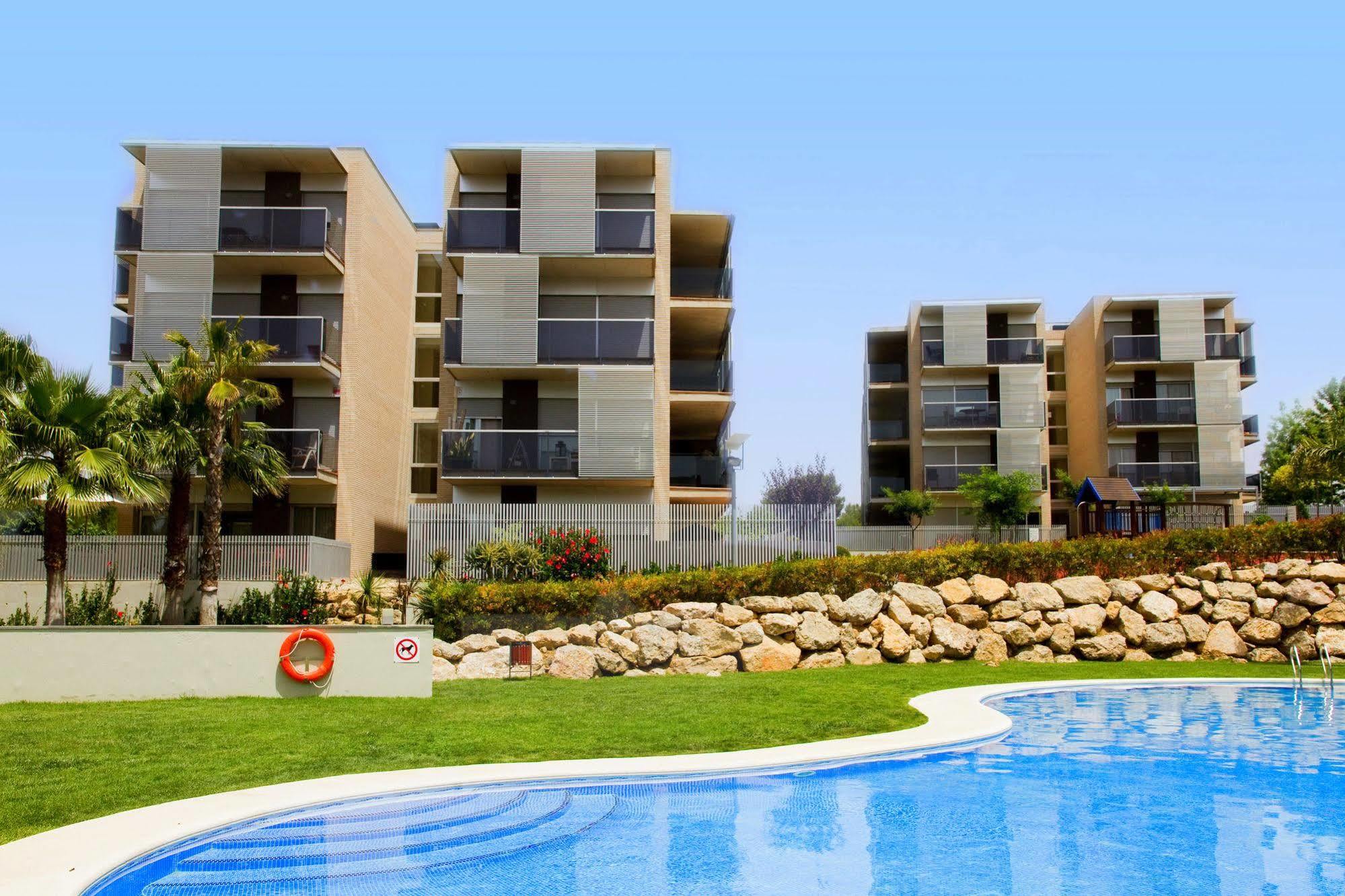 Paradise Village Litoral Costa Dorada Σαλού Εξωτερικό φωτογραφία