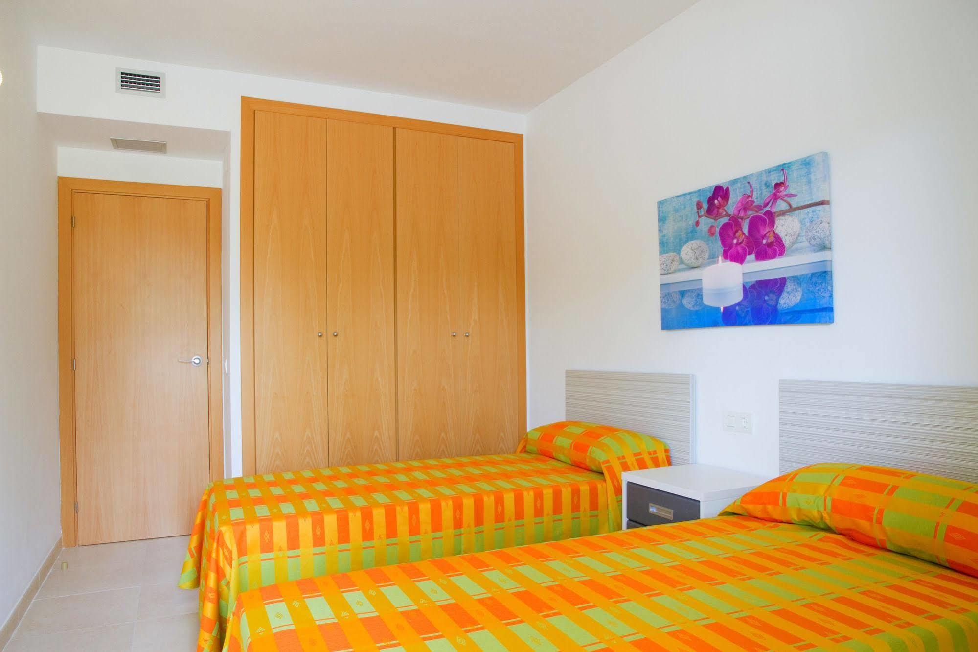 Paradise Village Litoral Costa Dorada Σαλού Εξωτερικό φωτογραφία