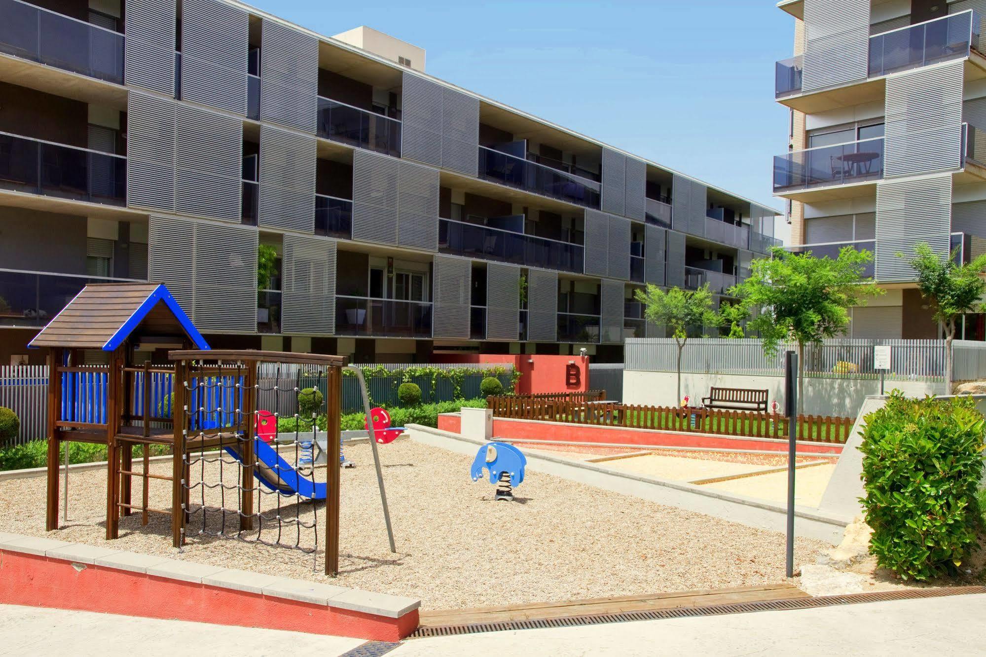 Paradise Village Litoral Costa Dorada Σαλού Εξωτερικό φωτογραφία