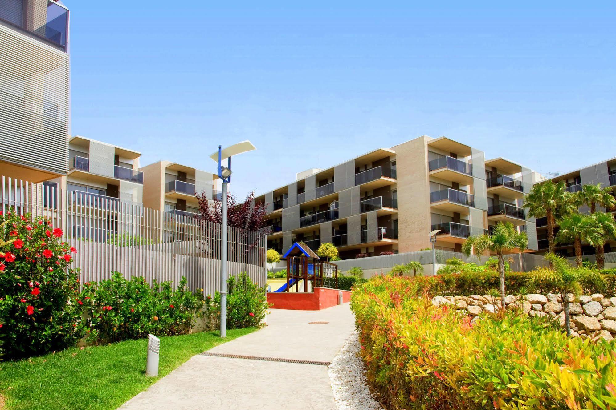 Paradise Village Litoral Costa Dorada Σαλού Εξωτερικό φωτογραφία