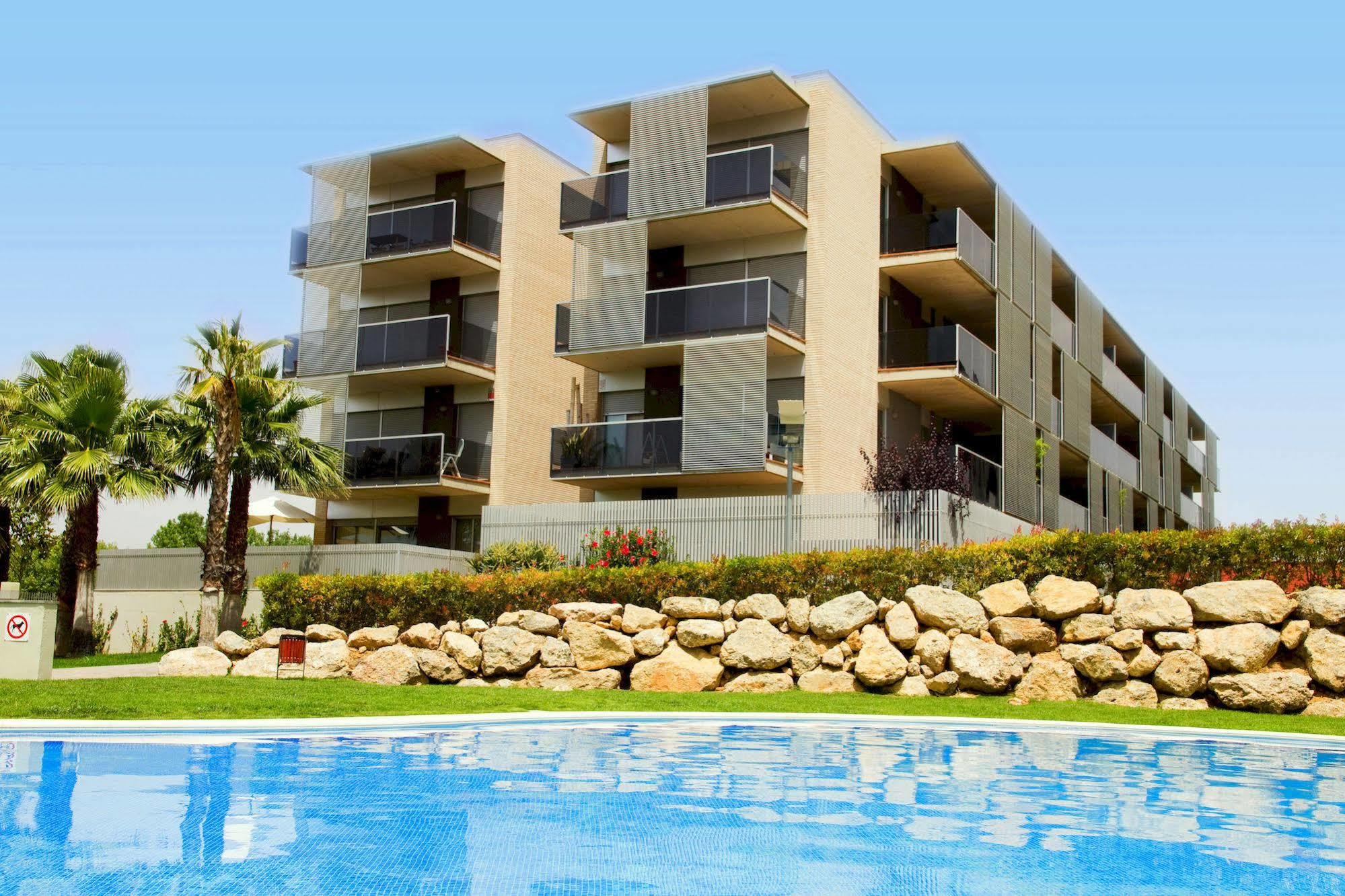 Paradise Village Litoral Costa Dorada Σαλού Εξωτερικό φωτογραφία