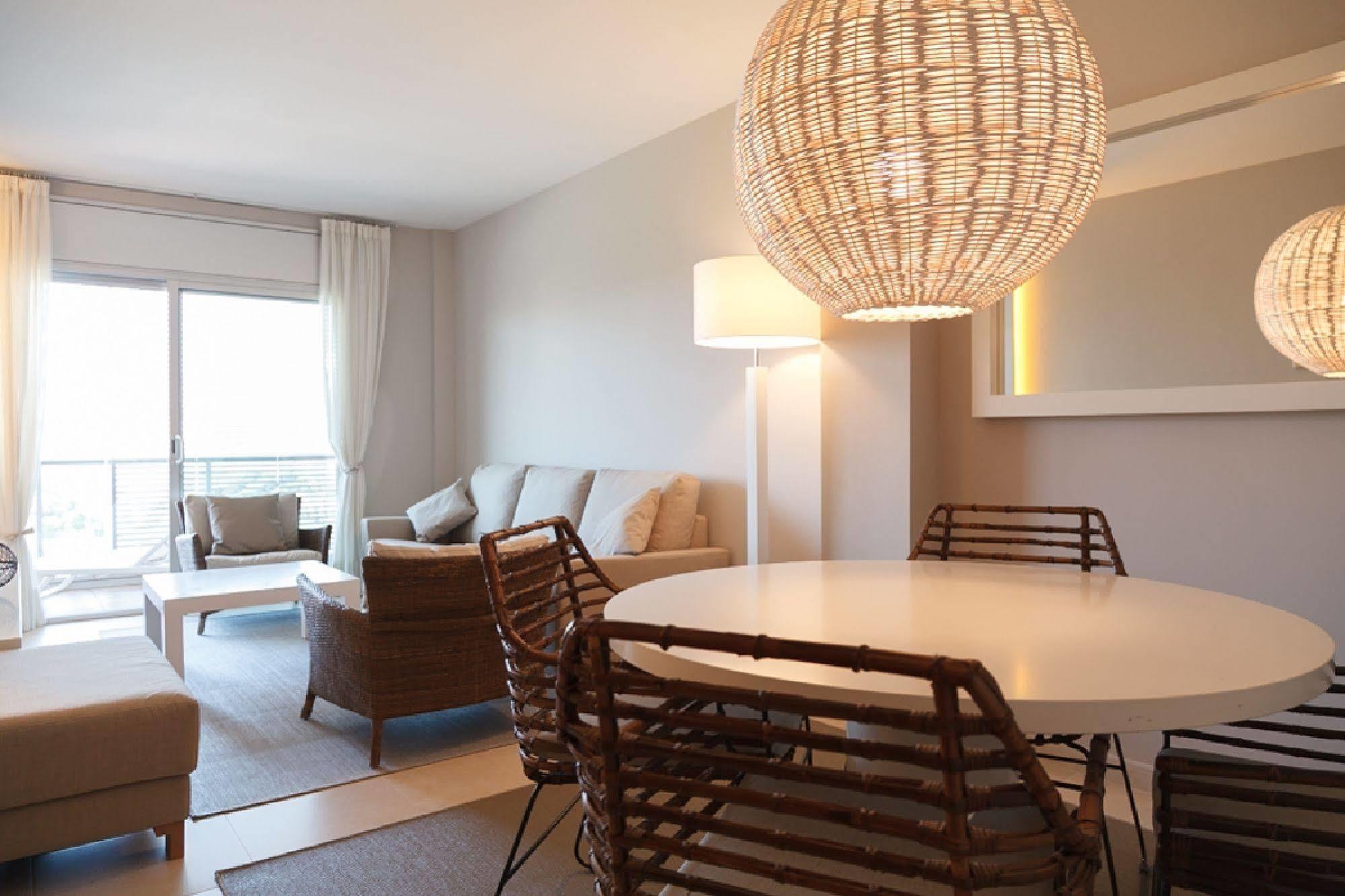 Paradise Village Litoral Costa Dorada Σαλού Εξωτερικό φωτογραφία