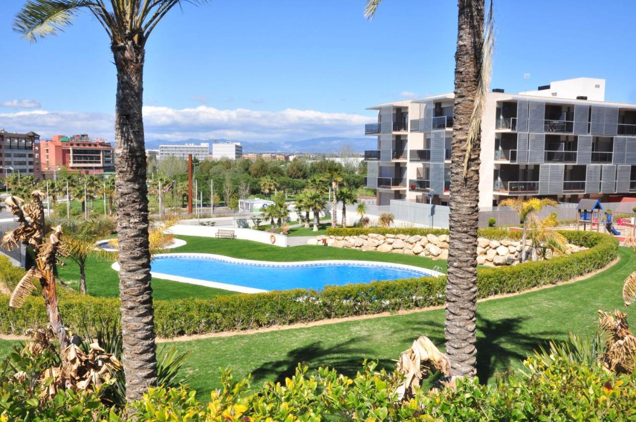 Paradise Village Litoral Costa Dorada Σαλού Εξωτερικό φωτογραφία